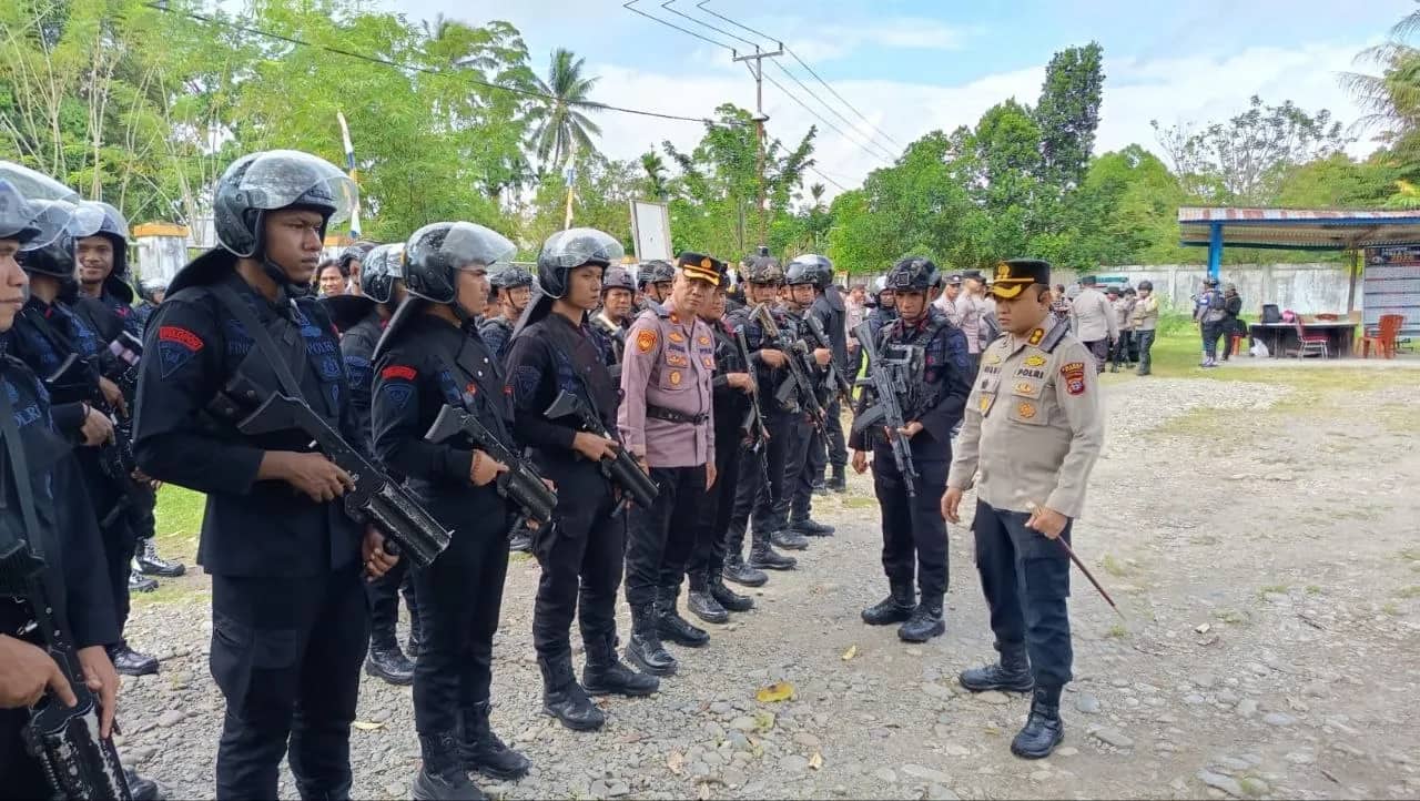 Ilustrasi berita Mimika: Polres Mimika Gelar Cipta Kondisi Jelang Perdamaian Kwamki Narama, 400 Personel Gabungan Dikerahkan