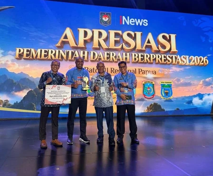 Ilustrasi berita Papua: Bupati Markus Mansnembra Bawa Biak Numfor Raih Peringkat II Pelayanan Kesehatan se-Papua