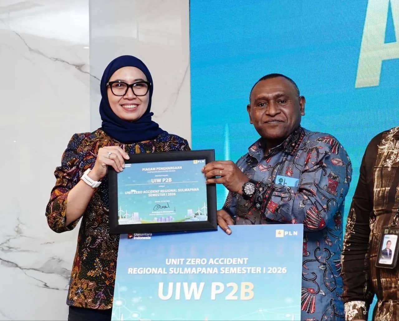 Ilustrasi berita Ekonomi: PLN UIW Papua dan Papua Barat Raih Tiga Penghargaan Regional Sulmapana, Bukti Kinerja Andal dan Junjung Komitmen K3