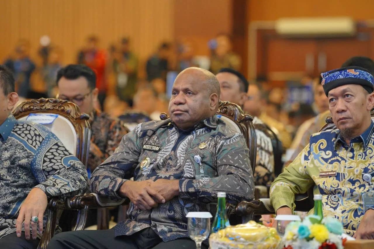 Ilustrasi berita Ekonomi: Hadiri Rakornas KKP 2026, Gubernur Fakhiri Tegaskan Papua Siap Jadi Kekuatan Swasembada Pangan Nasional