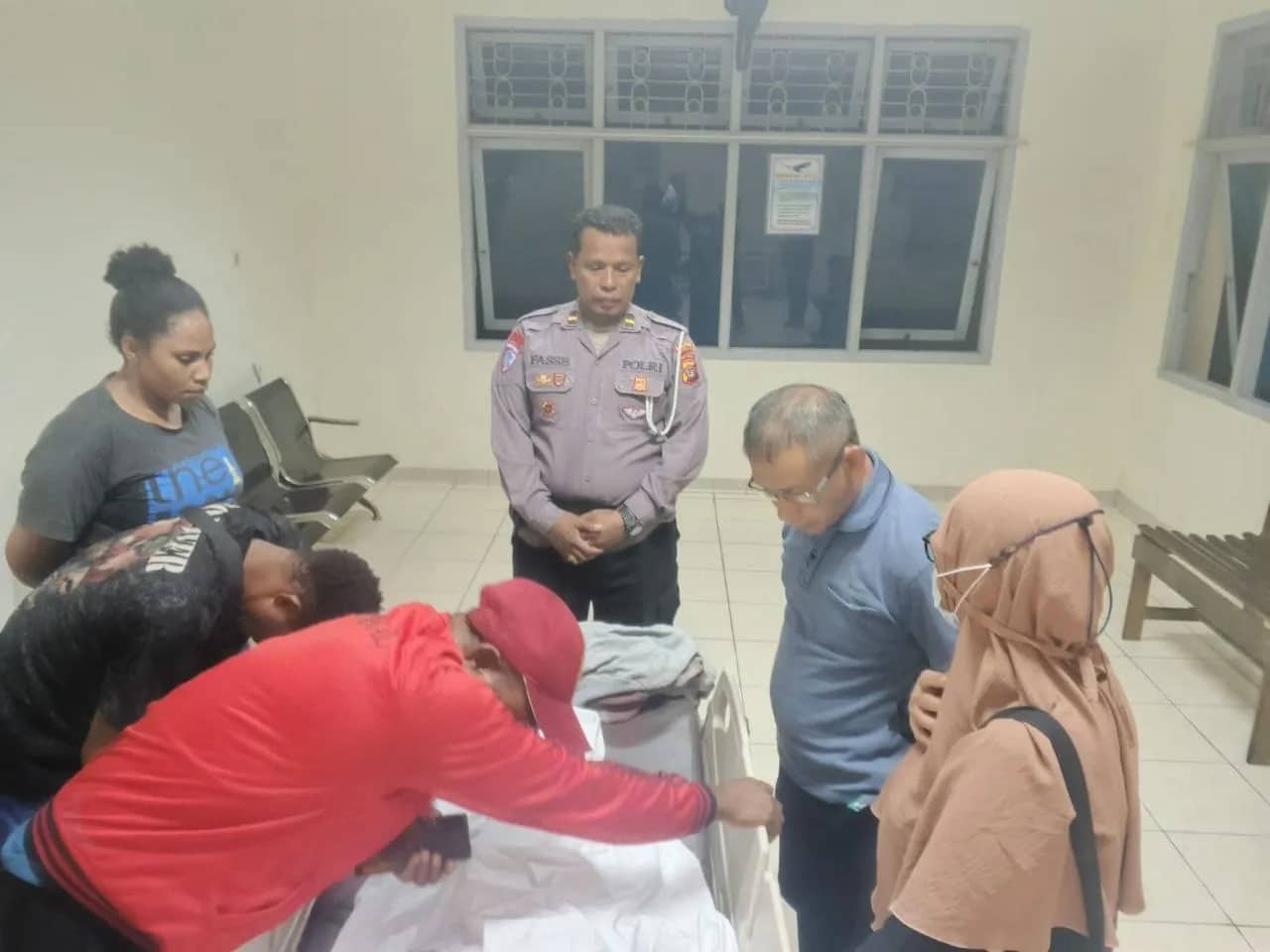 Ilustrasi berita Mimika: Renggut Nyawa Guru SMK Mapurujaya, Begini Kronologis Kecelakaan Maut di Jalan Poros Kampung Muare