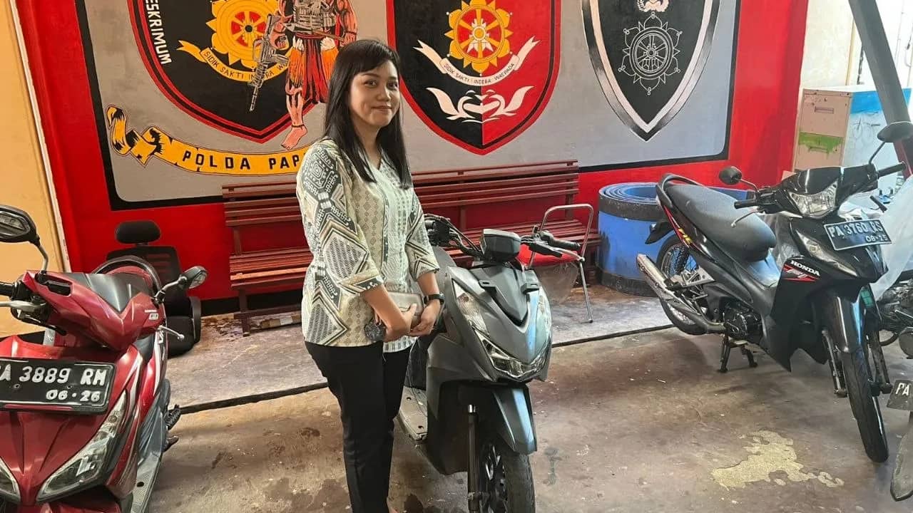 Ilustrasi berita Papua: Sepeda Motor Hilang Dua Tahun Akhirnya Kembali ke Tangan Pemilik, Polisi Temukan Saat Patroli di Jayapura