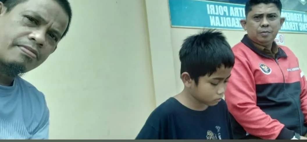 Ilustrasi berita Mimika: Mengaku Berasal dari Makassar, Bocah Laki-laki Terlantar di Timika, KKSS Mimika Buka Informasi Bagi Keluarga