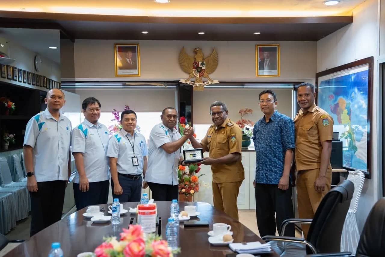 Ilustrasi berita Papua: Sinergi PLN dan Pemkab Waropen Percepat Penyelesaian STO untuk Wujudkan Listrik Andal di Wilayah 3T