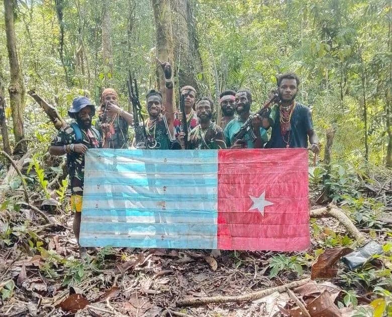 Ilustrasi berita Mimika: Serang Truk Rombongan Aparat di Maybrat, TPNPB Sorong Raya Klaim Tembak Mati Dua Personel Keamanan