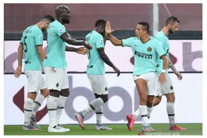 Ilustrasi berita Olahraga: Dwigol Lukaku Bantu Inter Hancurkan Genoa Tiga Gol Tanpa Balas