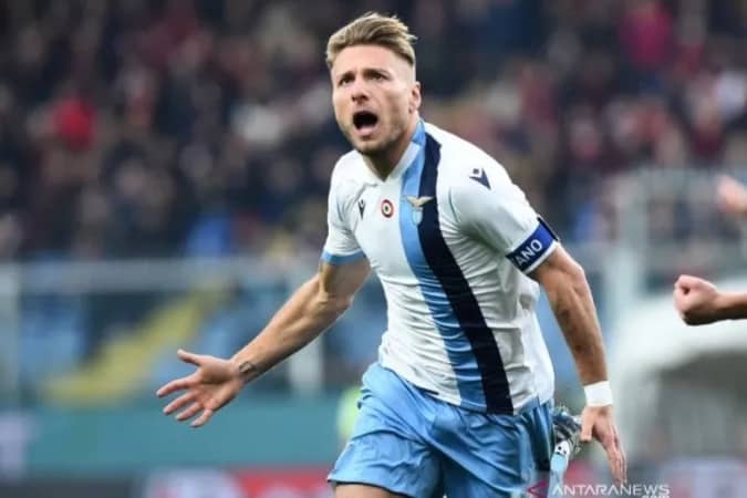 Ilustrasi berita Olahraga: Lazio Bantai Verona 5-1