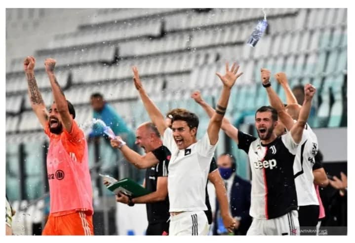 Ilustrasi berita Olahraga: Juventus Amankan Gelar Juara Liga Italia Kesembilan Secara Beruntun