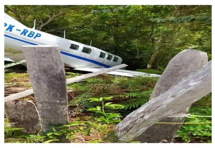 Ilustrasi berita BERITA UTAMA: Pilot Dievakuasi ke Enarotali Pakai Helikopter