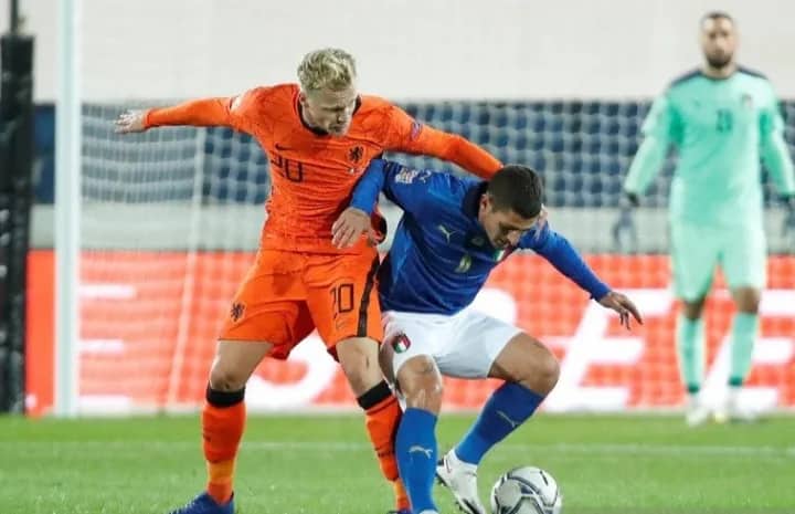Ilustrasi berita Olahraga: Italia dan Belanda Berbagi Poin 1-1 Setelah Bermain Imbang