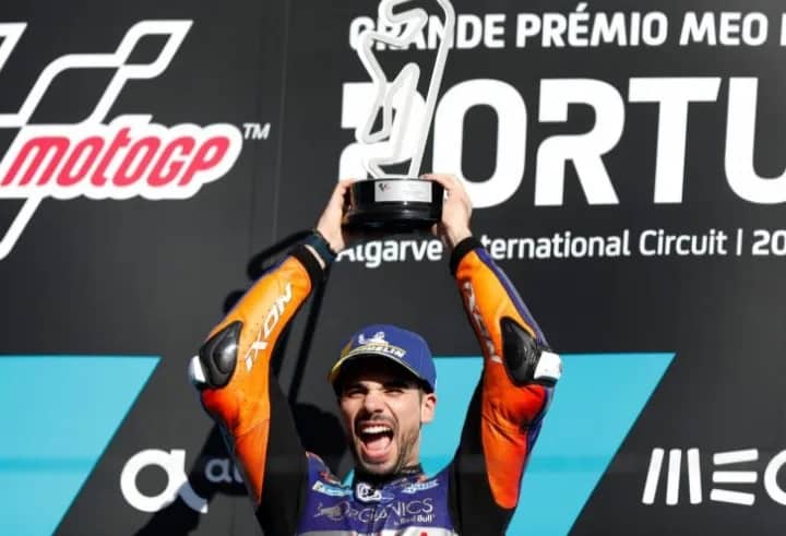 Ilustrasi berita Nasional: Menang di MotoGP Portugal Terasa Spesial Bagi Oliveira