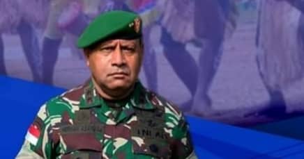 Ilustrasi berita Nasional: Alm Letjen Herman Asaribab Pernah Jabat Danbrigif IJK Timika