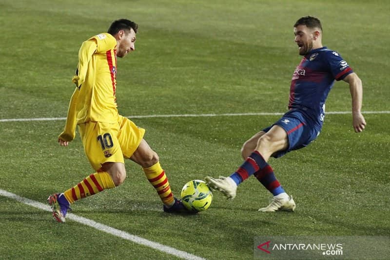 Ilustrasi berita Olahraga: Barcelona tundukkan Huesca saat Messi capai 500 laga Liga Spanyol