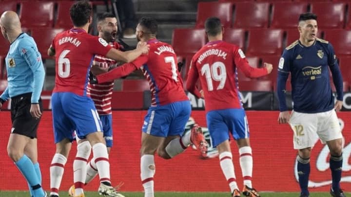 Ilustrasi berita Olahraga: Menang, Granada Kembali ke Tren Positif Usai Tundukkan Osasuna