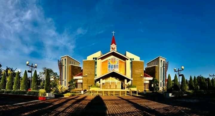 Ilustrasi berita Mimika: Ingat !!!, Mulai 17 Januari 2021 Gereja Katedral Tiga Raja Timika Ditutup Sementara, Ini Alasannya
