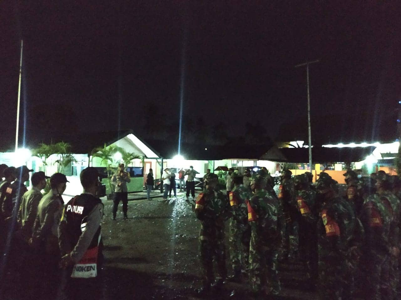 Ilustrasi berita Mimika: Malam Ini, Anggota TNI dan Polri Apel Bersama di Koramil Kota Timika, Bakal Disebar di 47 Pos PeKa