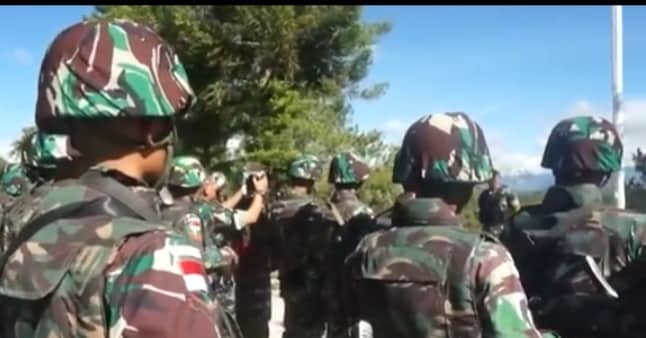 Ilustrasi berita Papua: Media Sosial Milik KKB Informasikan 5 Anggota TNI Tewas Saat Kontak Tembak di Nduga