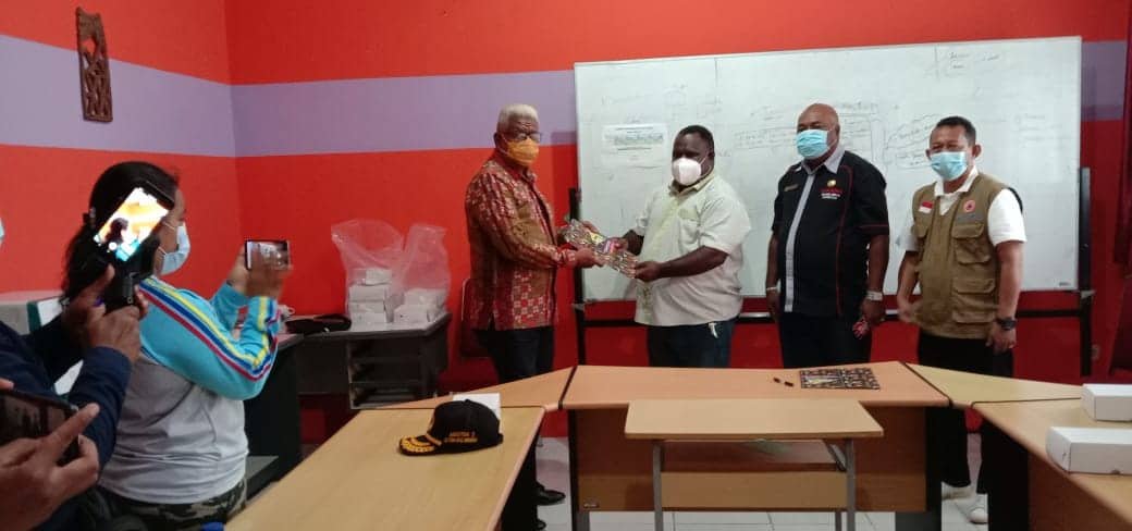Ilustrasi berita Mimika: Jika Dirupiahkan Total Bantuan Rp 500 Juta Diserahkan kepada Warga 3 Kampung di Tembagapura
