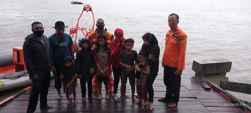 Ilustrasi berita Mimika: SAR Timika Laporkan 30 Orang Terjebak Badai dan Air Pasang di Pulau Tak Berpenghuni