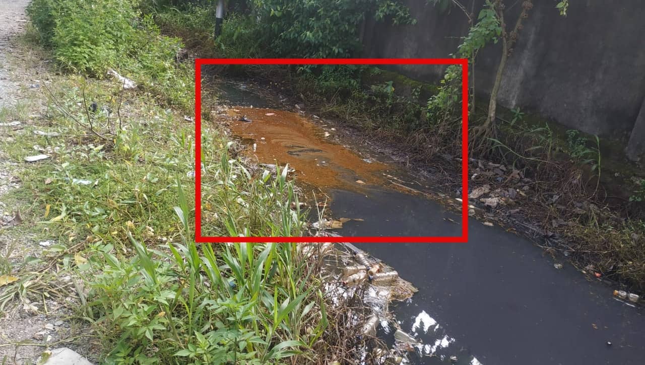 Ilustrasi berita Mimika: Direktur Timika Mall Dilaporkan ke Polisi Gara-gara Tumpahan Oli Genangi Kompleks Rambutan