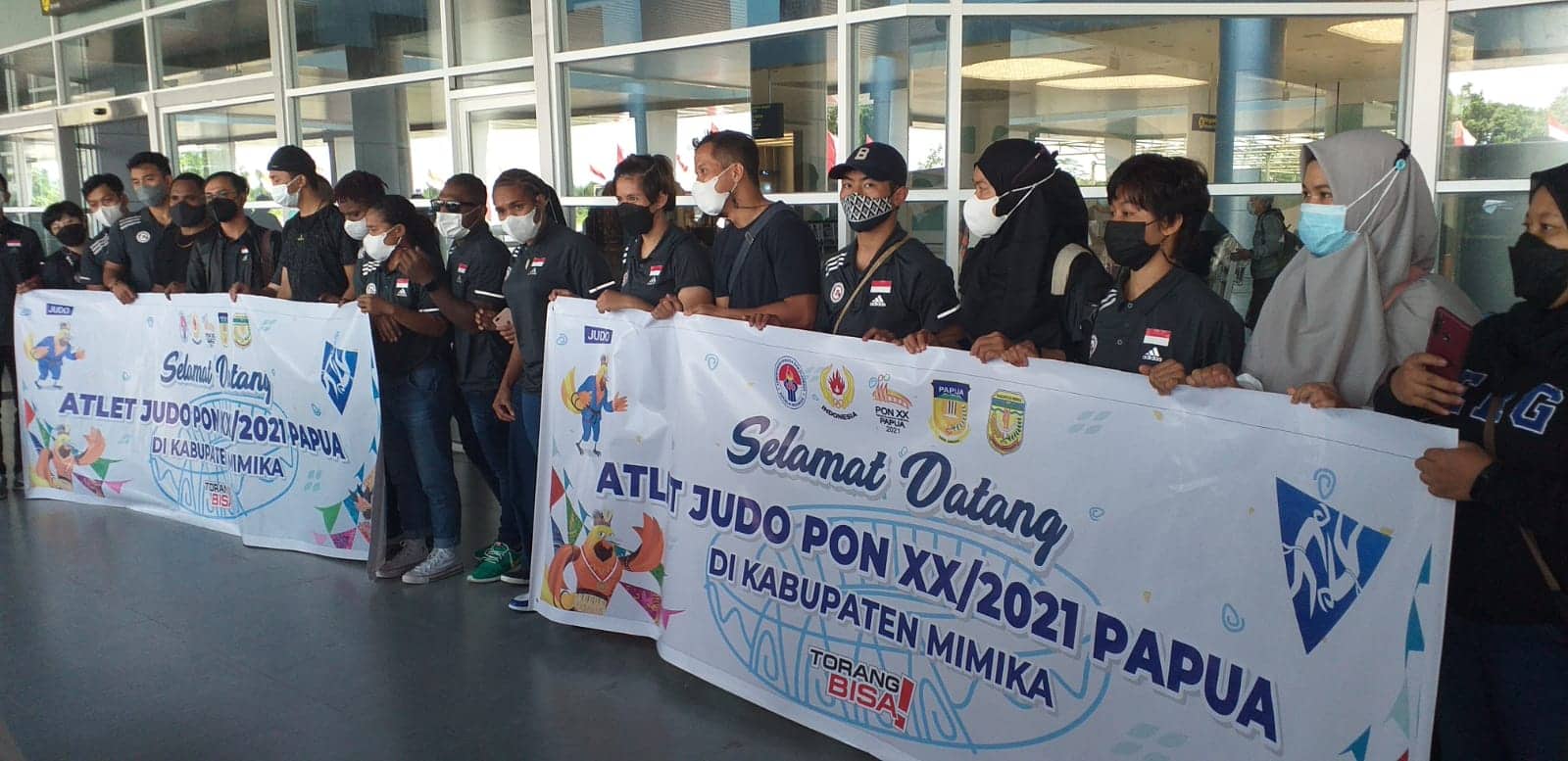 Ilustrasi berita Mimika: 26 Anggota Kontingen Atlet Yudo Papua dan Biliard Tiba di Timika, TARGET 3 EMAS !!!