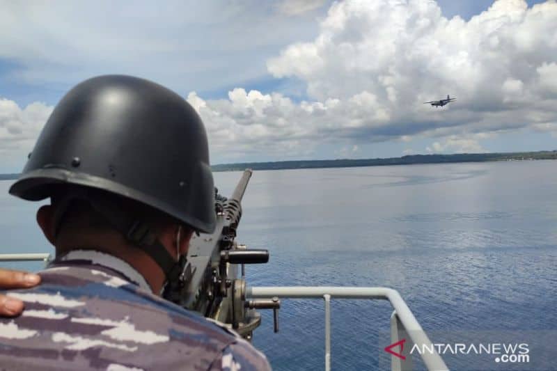 Ilustrasi berita Papua: TNI AL Latihan Kesiapan Alustista Kapal dan Pesawat di Laut Arafuru