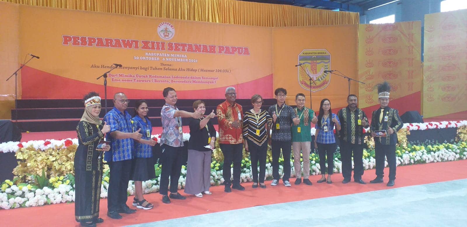 Ilustrasi berita Mimika: Hari Pertama Lomba Pesparawi XIII Berjalan Baik, Wabup Mimika Ajak Warga Terus Tunjuk Solidaritas