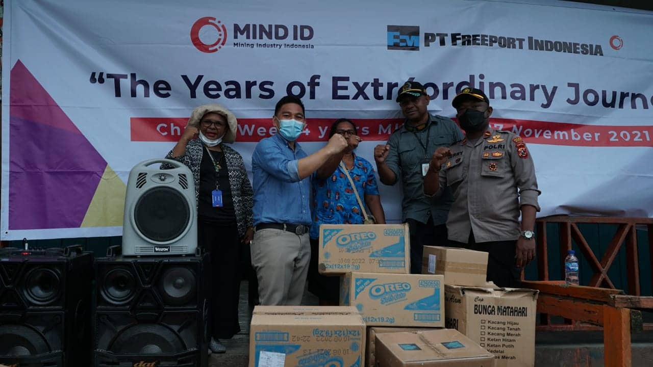 Ilustrasi berita Mimika: Tiga Sekolah di Timika Terima Paket Bantuan Program Charity Week Ulang Tahun ke-4 MIND ID