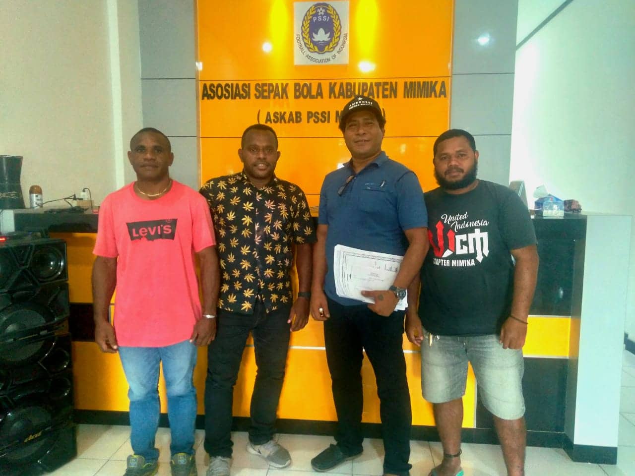 Ilustrasi berita Mimika: 25 SSB Ramaikan Kompetisi Sepakbola Askab Christmas Soccer Competition 2021
