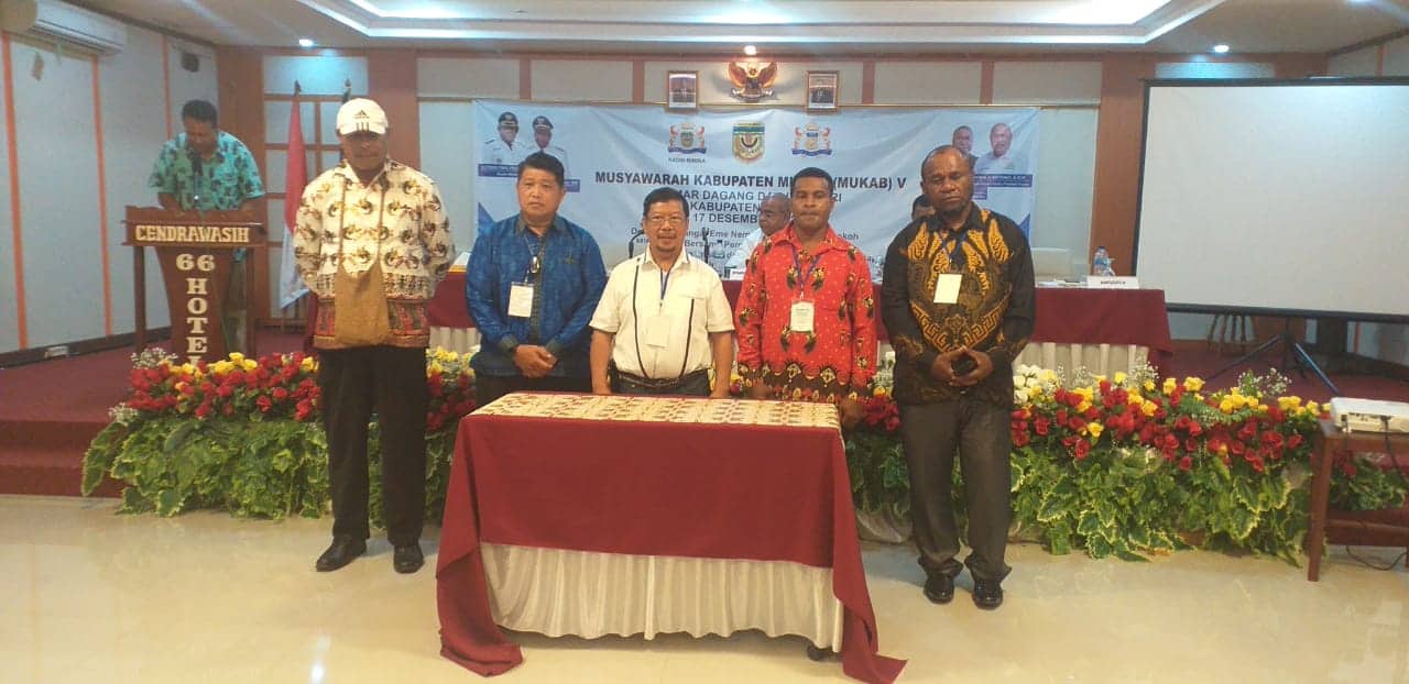 Ilustrasi berita Mimika: Empat Kandidat Tidak Penuhi Syarat, Sah..!!! Bram Raweyai Terpilih Jadi Ketua Kadin Mimika Periode 2021-2026