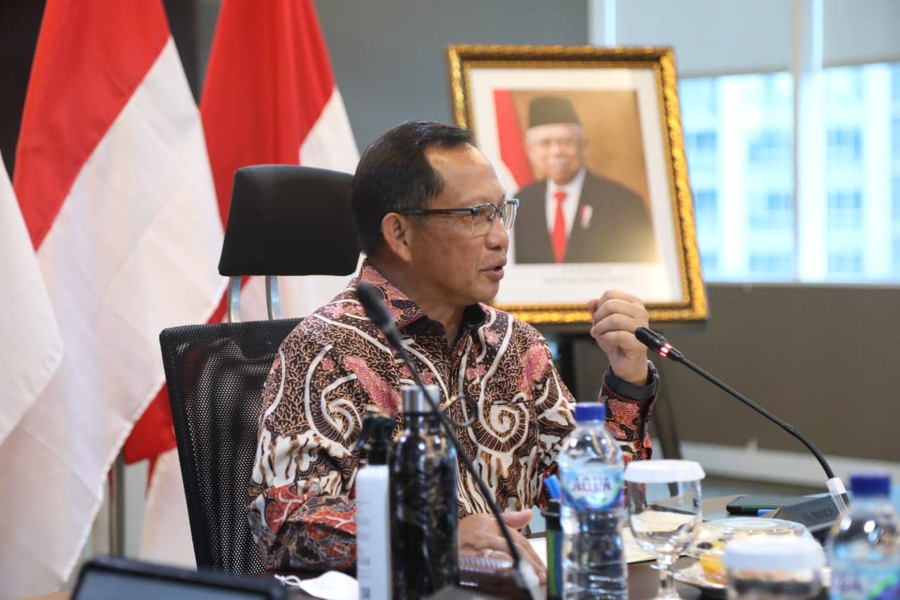 Ilustrasi berita Nasional: Mendagri Terus Pacu Kepala Daerah Lakukan Terobosan Tingkatkan Vaksinasi