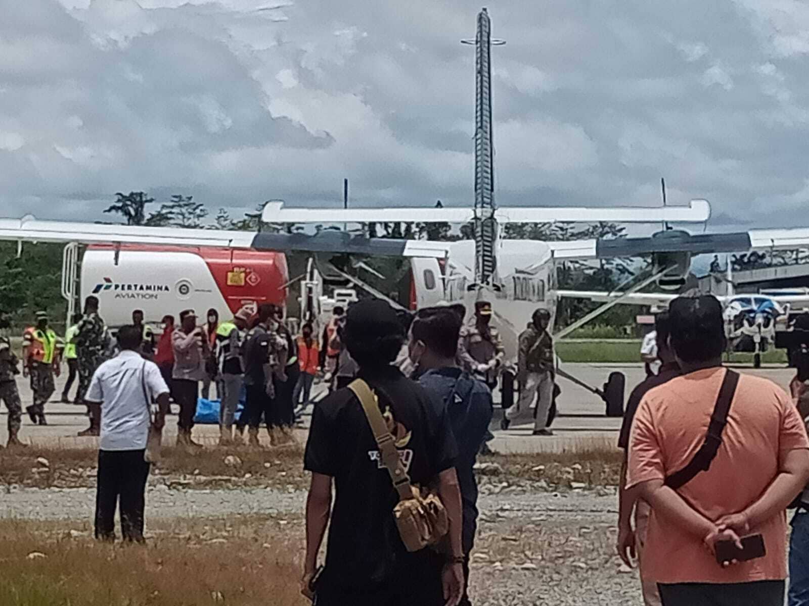 Ilustrasi berita Mimika: Setelah 5 Hari, Jenazah 8 Karyawan PT PTT Korban Pembantaian KKB Papua di Beoga Berhasil Dievakuasi ke Timika