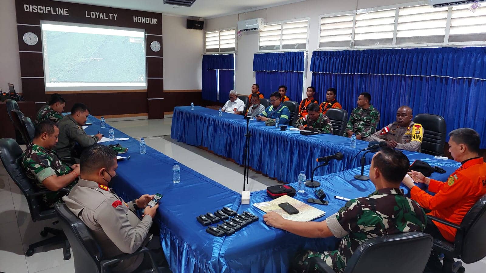 Ilustrasi berita Mimika: Tim SAR Gabungan Lanjutkan Pencarian Korban Jatuhnya Helikopter Puskesmas Terbang di Jila