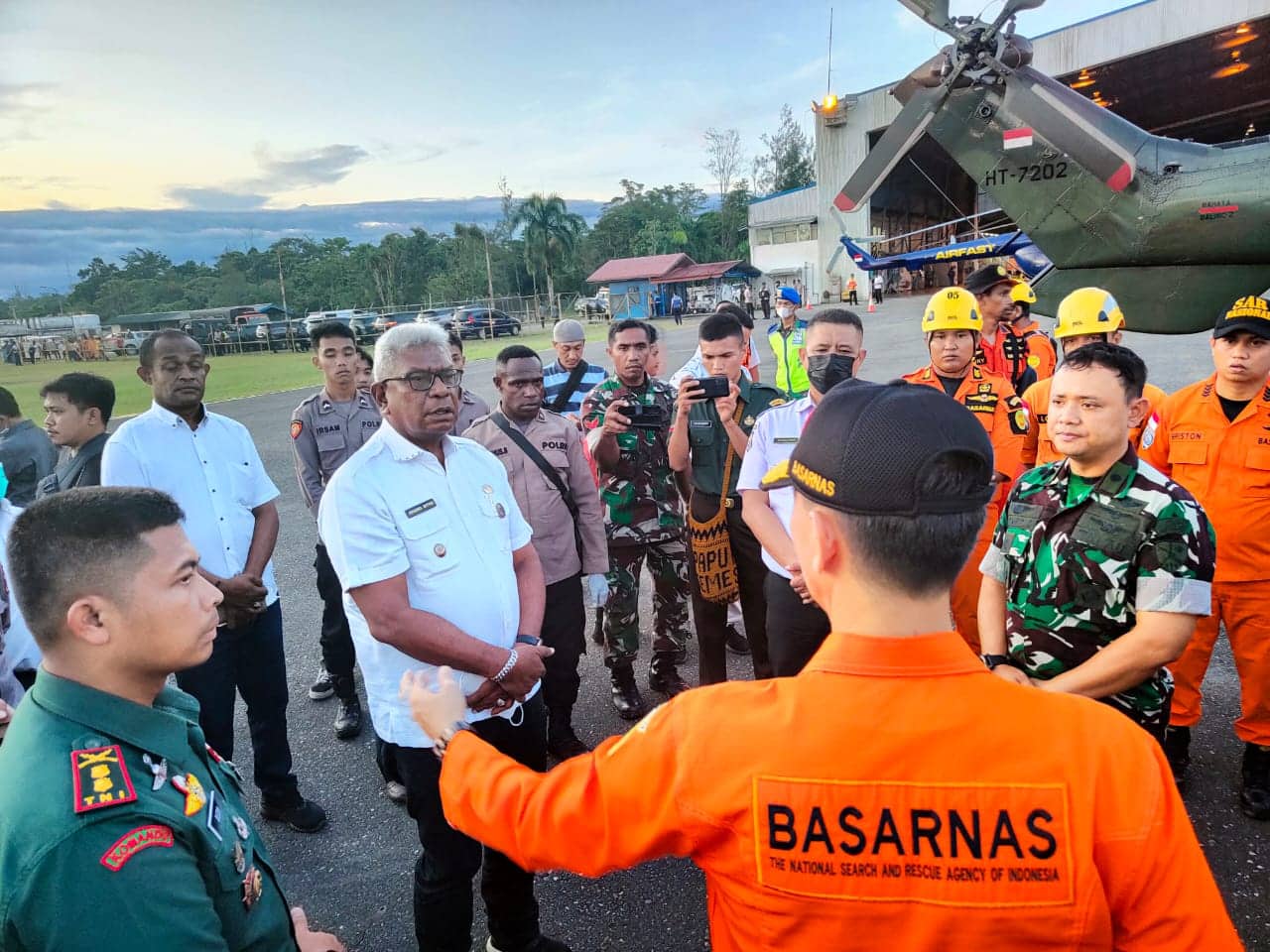 Ilustrasi berita Mimika: Ini Kronologis Lengkap Kecelakaan Helikopter Carteran Pemda Mimika di Bandara Jila