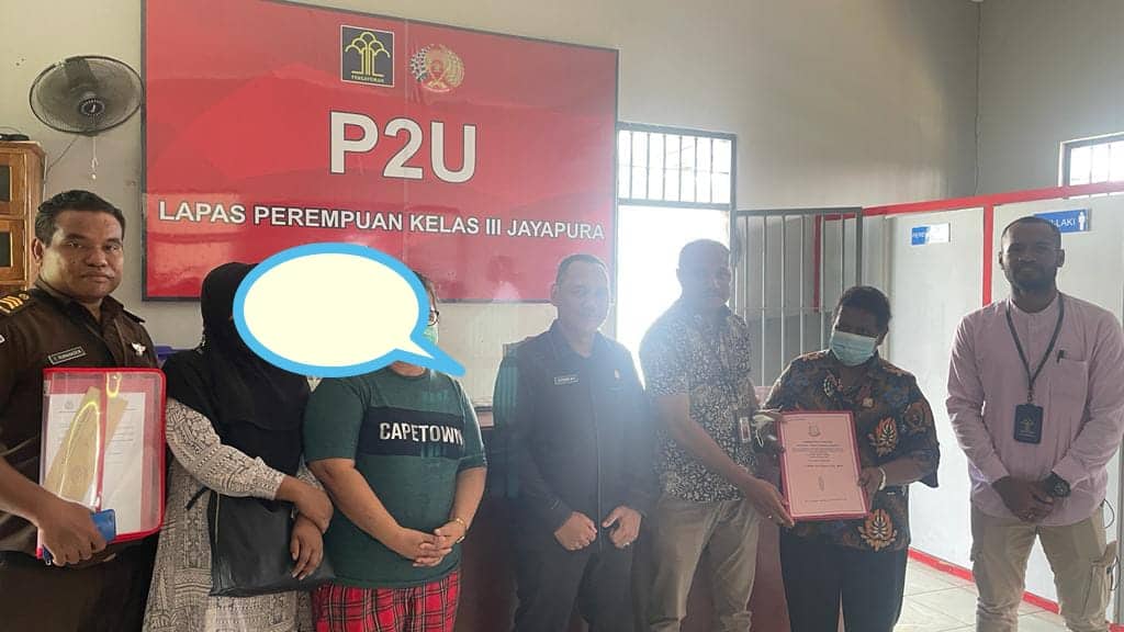 Ilustrasi berita Mimika: Jaksa Eksekutor Kejari Timika Jebloskan Dua Terpidana Korupsi Dana BOS SMAN 1 di Lapas Perempuan Klas III Jayapura