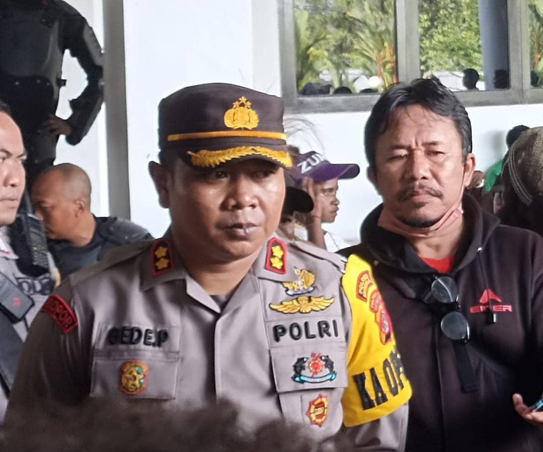 Ilustrasi berita Mimika: Aksi Demo DOB di Timika Berakhir Kondusif, Kapolres Gede Beri Apresiasi