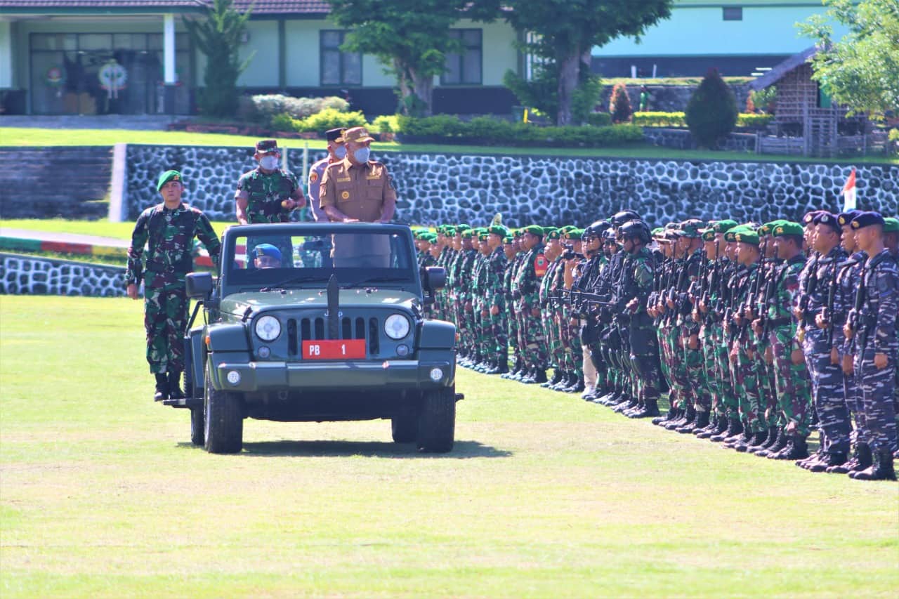 Ilustrasi berita Papua: Pangdam XVIII/Kasuari : Sampai Ke Lubang Tikuspun Prajurit TNI-Polri Ada Untuk Bangsa Dan Negara