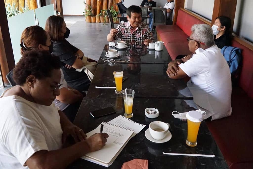 Ilustrasi berita Mimika: Jawab Kekosongan Obat Malaria, Usai Bertemu Wabup John Rettob, Tim Kemenkes RI Pastikan DHP Tiba Bulan Agustus