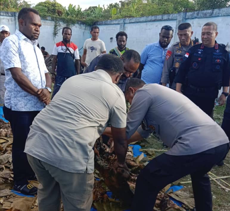 Ilustrasi berita Papua: Situasi Kondusif, Polisi Ajak Warga yang Mengungsi Kembali ke Mamberamo Tengah