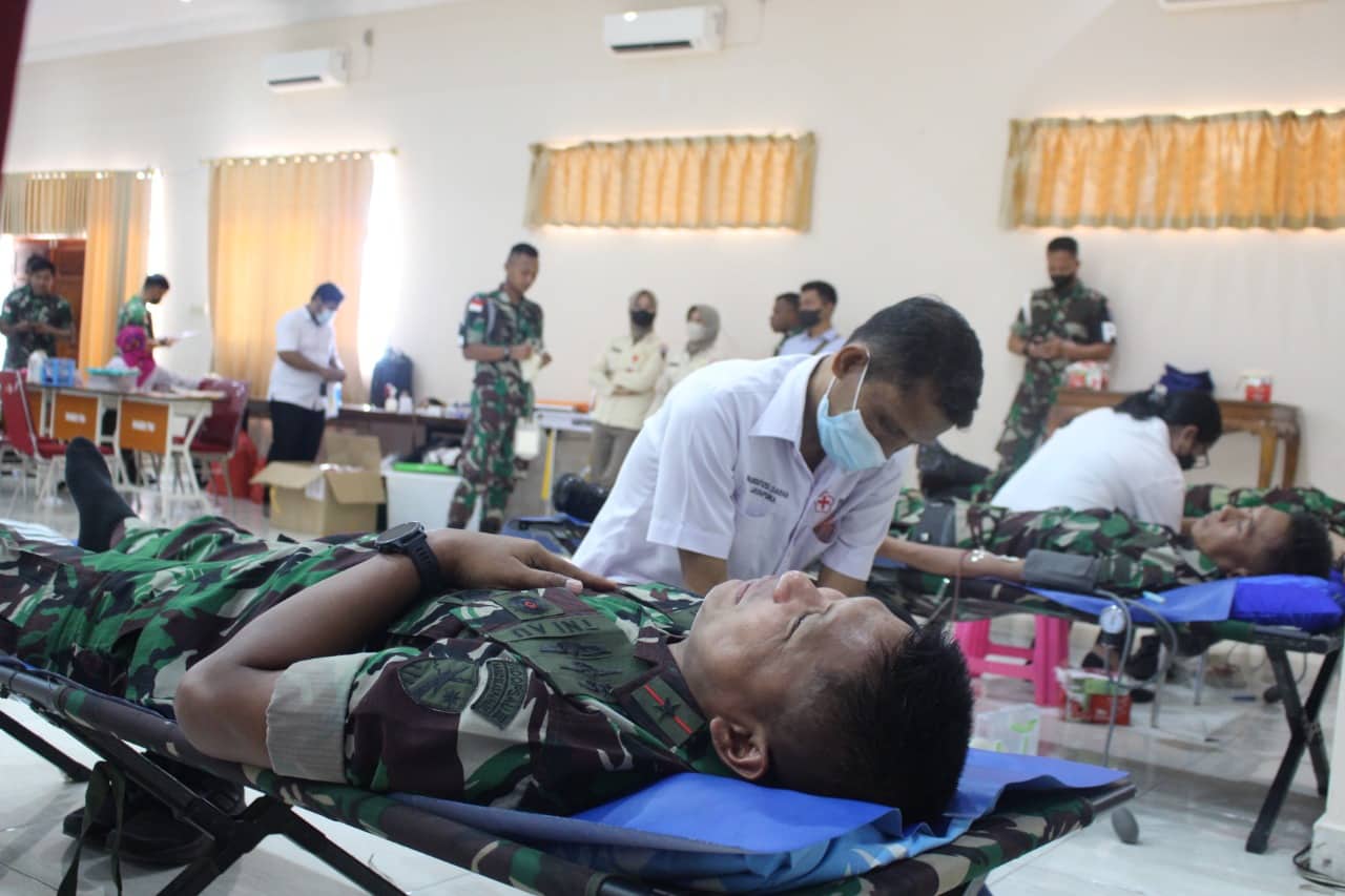 Ilustrasi berita Papua: Orang Asli Papua Enggan Mendonorkan Darah, Zakius Magai : Lebih Karena Kurang Sosialisasi Manfaat Berdonor