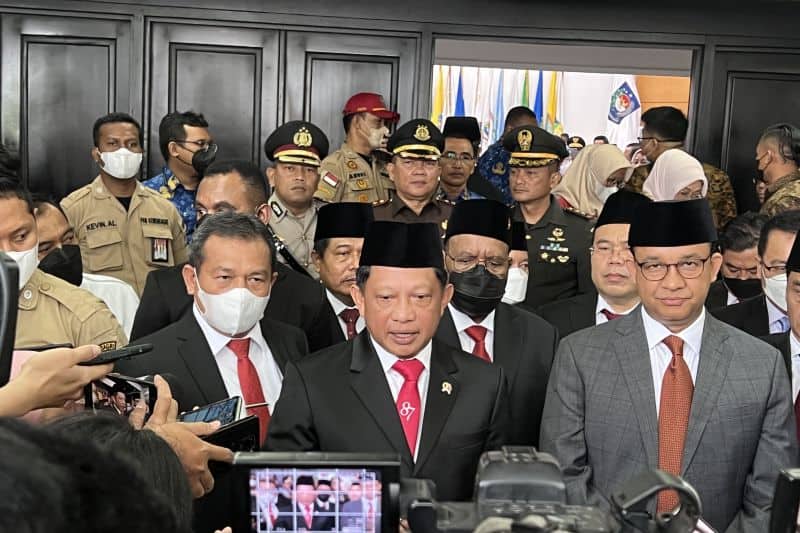 Ilustrasi berita Papua: Tito Sebut Gubernur Papua Berhalangan Lantik Pj Bupati Karena Sakit