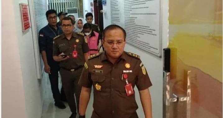 Ilustrasi berita Papua: Korupsi Hasil Penjualan Beras Selama 8 Tahun, Bendahara Bulog Teminabuan Rugikan Negara Rp 14,9 Miliar, Begini Nasibnya Sekarang….