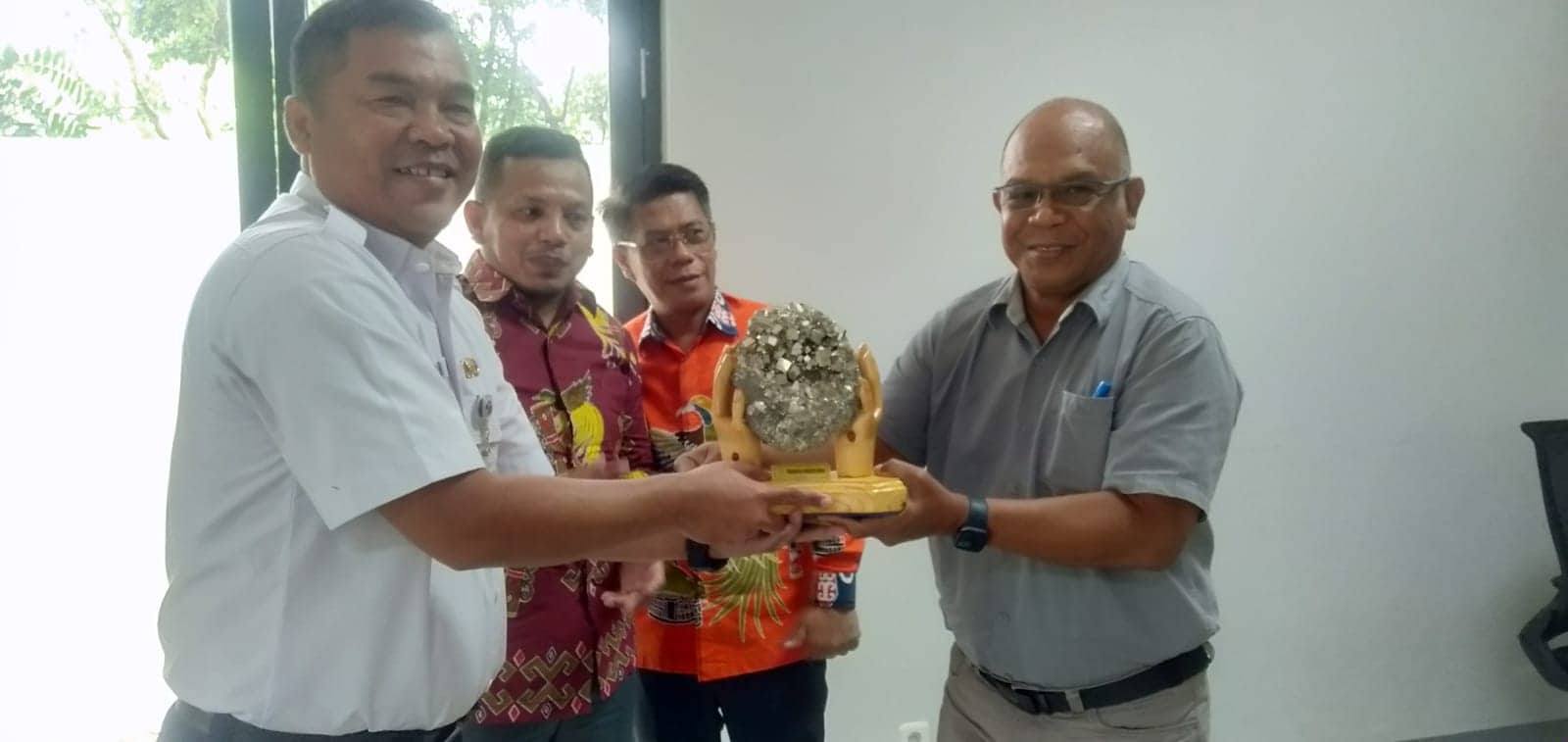 Ilustrasi berita Mimika: Rencana Bangun SSB, Dispora Mimika Studi Banding ke PPOP Ragunan Jakarta