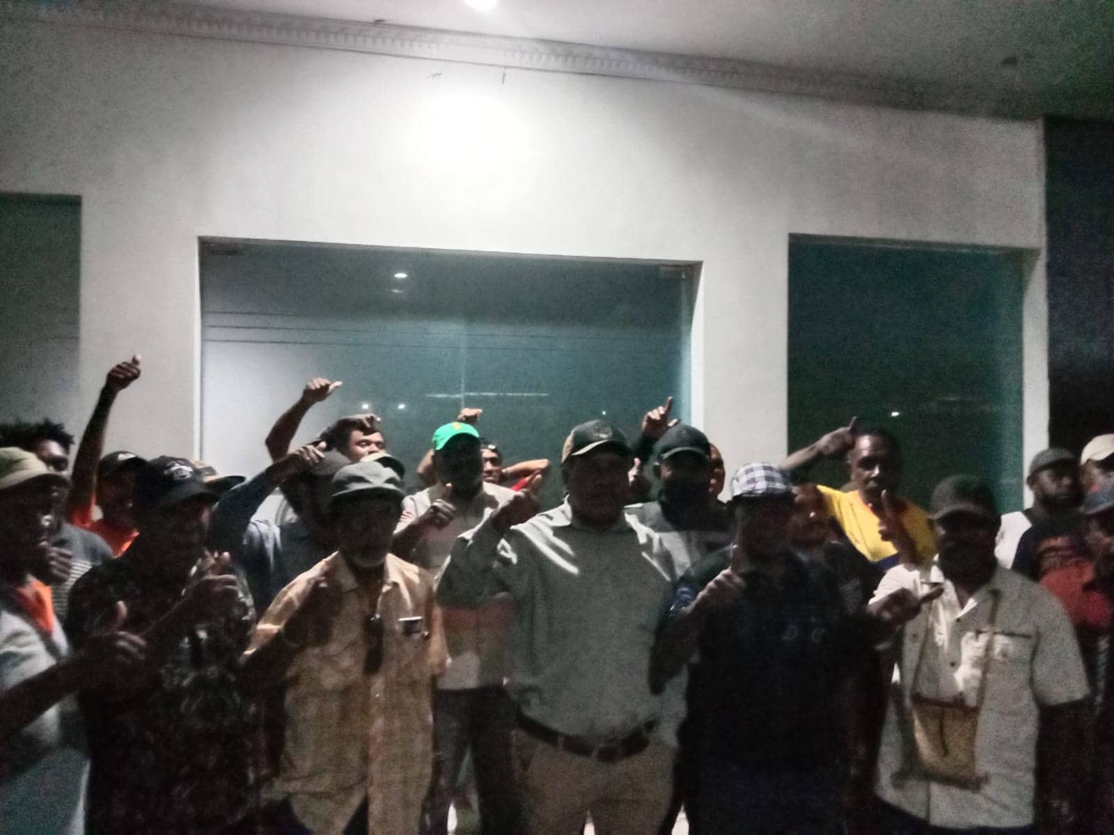 Ilustrasi berita Mimika: Hadiri Undangan Hari Jadi Kabupaten Fak - Fak, Lemasko Sajikan Tarian Adat Suku Kamoro