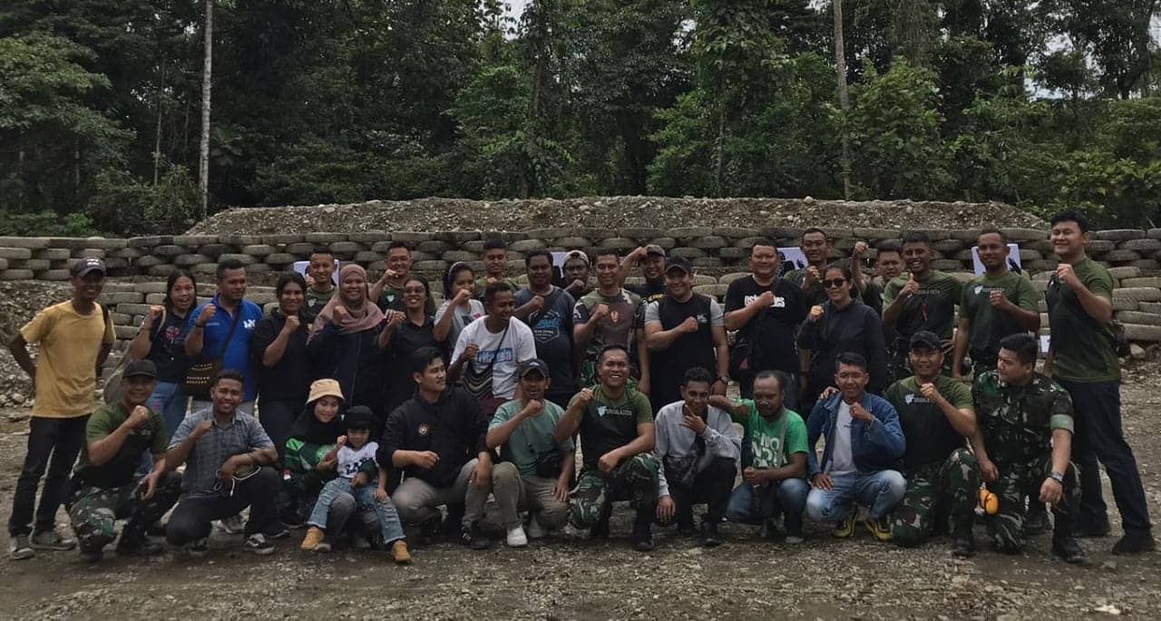 Ilustrasi berita Mimika: Keliling Markas Denkav 3/Serigala Ceta Tumpangi Tank, Wartawan Timika Diajak Ikut Latihan Menembak