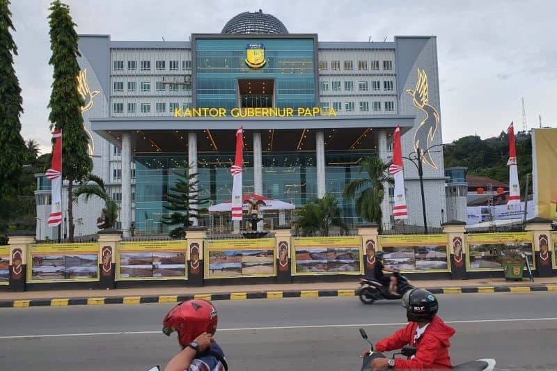 Ilustrasi berita Papua: Rencana Awal 27 Desember 2022, Pemprov Papua Sebut Peresmian Kantor Gubernur Papua Ditunda ke Tanggal..