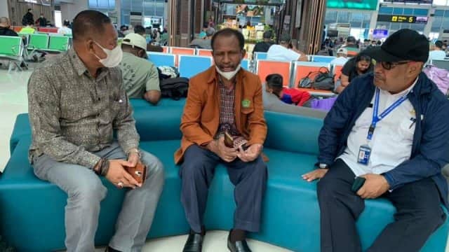 Ilustrasi berita Mimika: Sore Ini, Hilal Syawal Dipantau di Pantai Hotel Nirmala Biak, Tempat Strategis Pantau Gerhana Matahari Hibrida