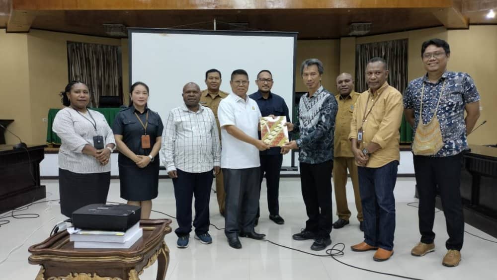Ilustrasi berita Mimika: Terancam Punah 10 Tahun Kedepan, DPRD Mimika Bikin Perda Inisiatif Tentang Perlindungan Bahasa Daerah