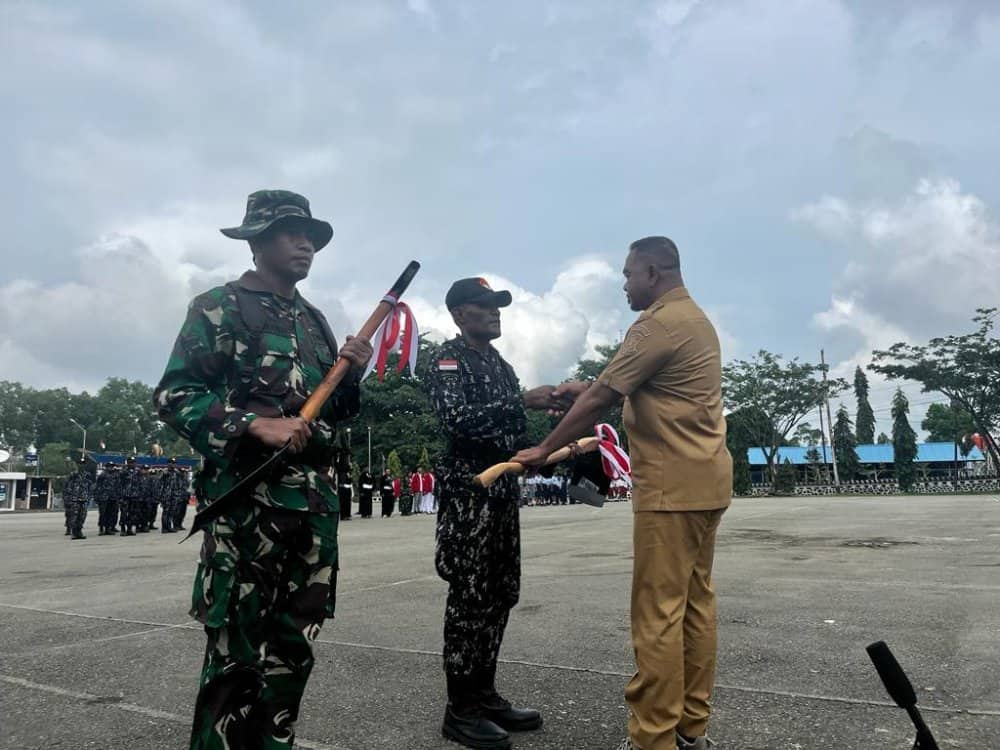 Ilustrasi berita JAYAPURA: TNI AD Bantu Pemerintah Bangun Pustu dan Bak Air di Distrik Airu Kabupaten Jayapura