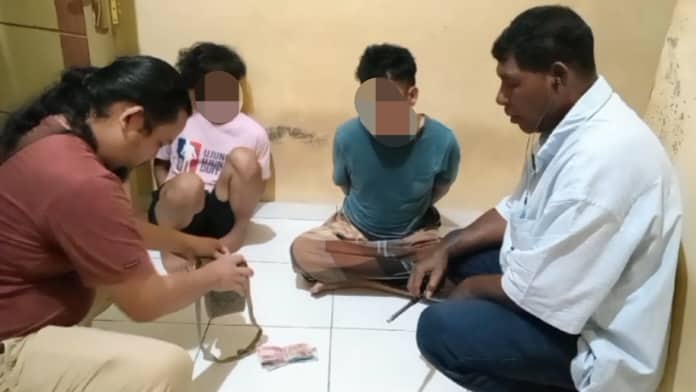 Ilustrasi berita Mimika: Tadi Malam, Dua Pengedar Shabu Digerebek Sat Narkoba Polres Mimika dan Kepala Kampung Nawaripi